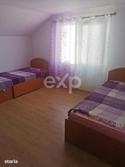 Casă cu 5 camere cu Teren 700 Mp în Dragomirești
