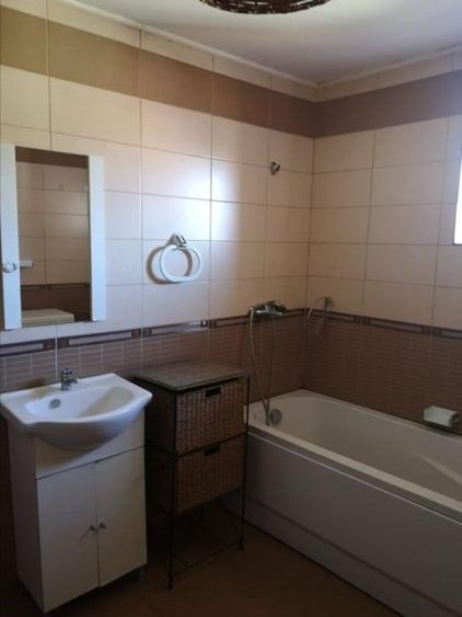 Apartament cu 2 camere decomandat în Păcii