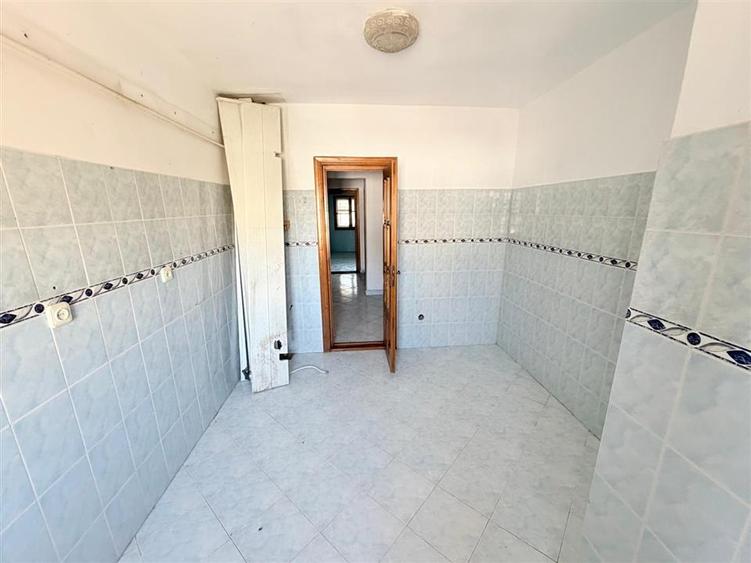 Apartament cu 3 camere decomandat în Brăilei