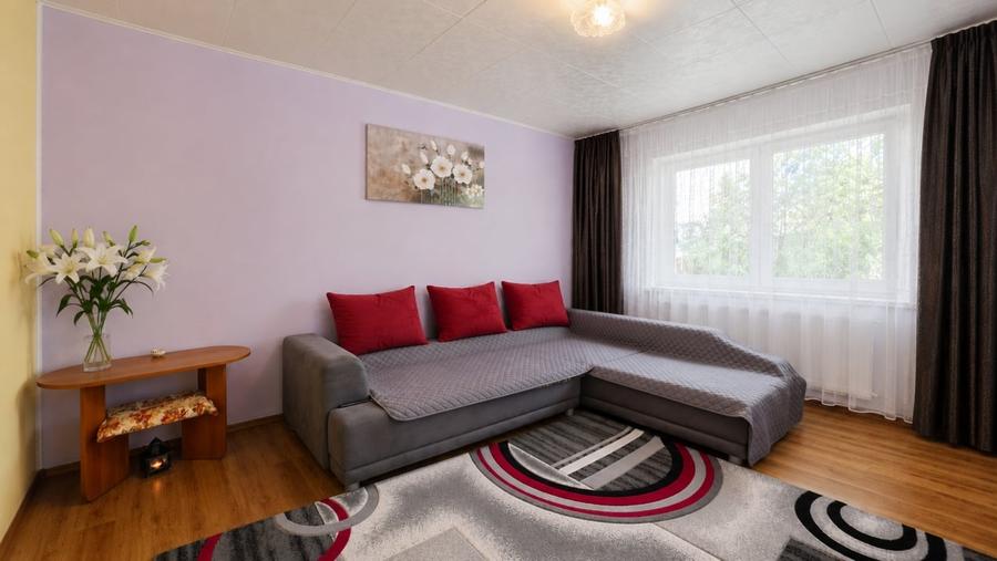 Apartament cu 2 camere decomandat, mobilat în Răcădău