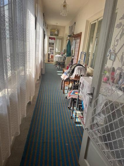 Casă cu 4 camere cu Teren 100 Mp în Caragiale