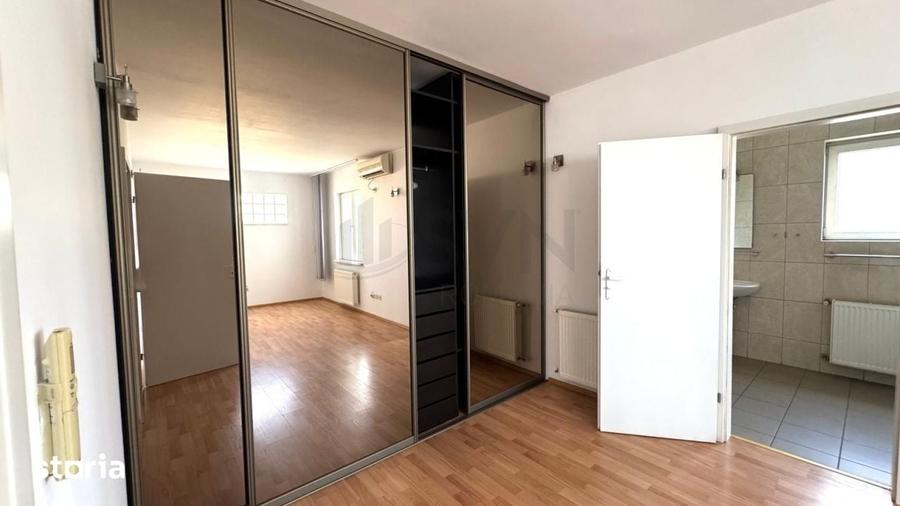 Casă cu 6 camere cu Teren 247 Mp în Floreasca