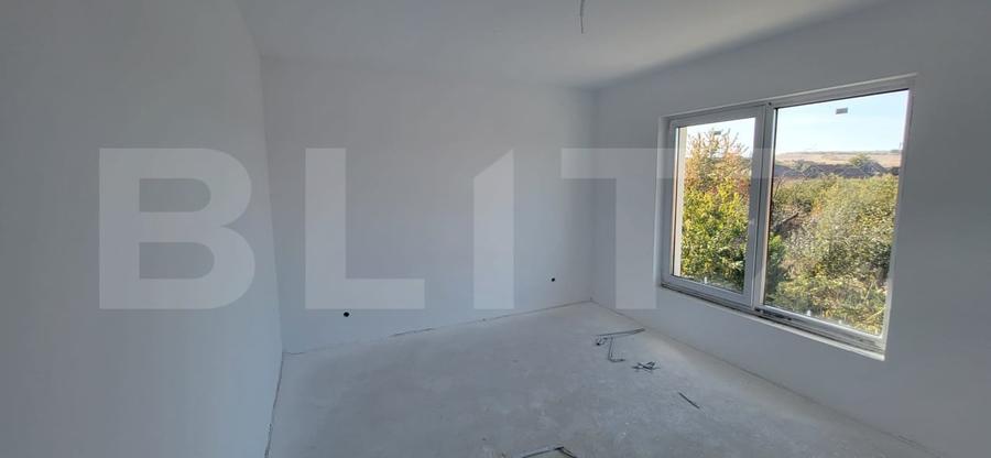 Duplex cu 4 camere cu Canalizare în Șura Mică