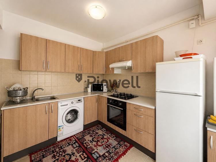 Apartament cu 2 camere semidecomandat, mobilat în Cățelu