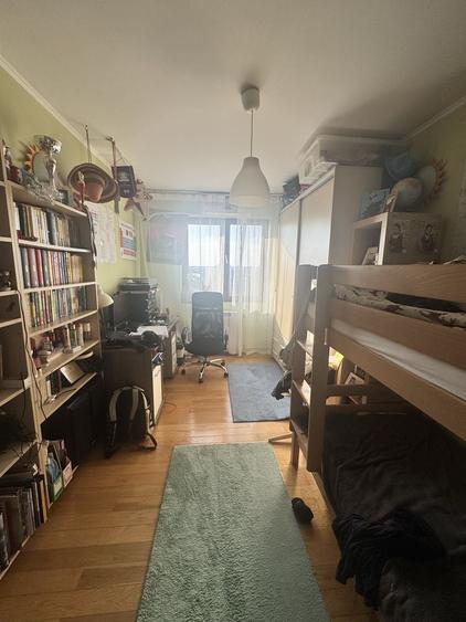 Apartament cu 2 camere decomandat în Titan