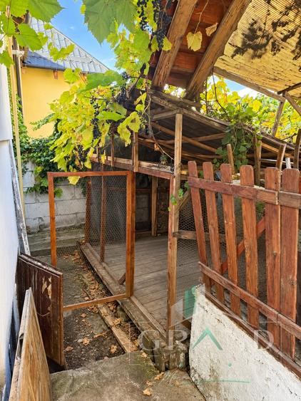 Casă individuală cu 2 camere cu Canalizare în Gruia