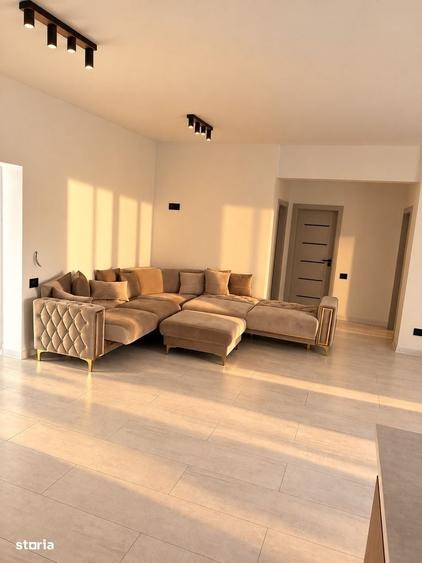 Apartament cu 4 camere în Central