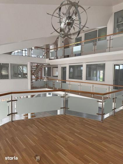 Spațiu comercial, de 910 mp, în Afumați