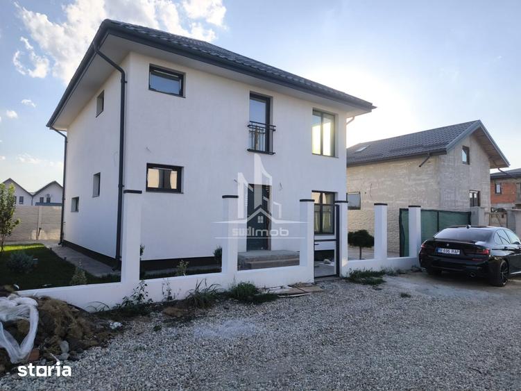 Casă cu 4 camere cu Teren 270 Mp în Berceni