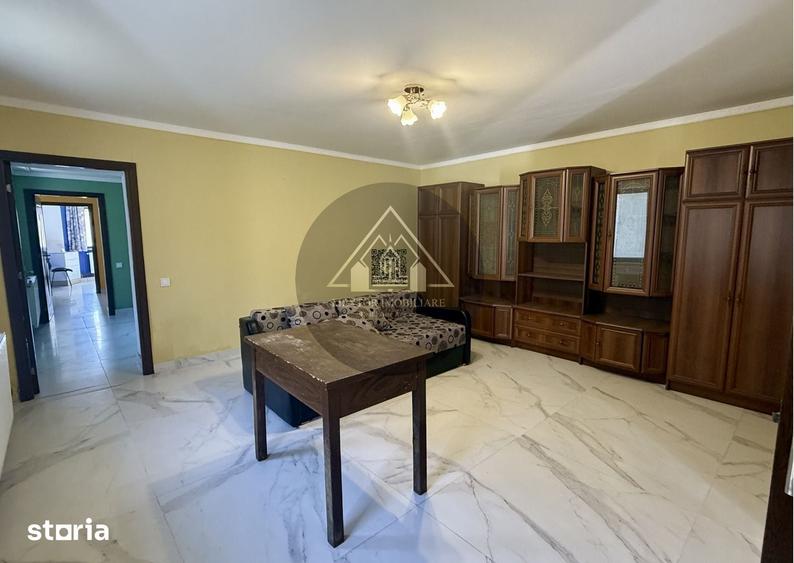 Casă cu 3 camere cu Teren 1343 Mp în Moșna