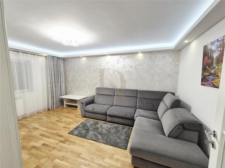 Apartament cu 2 camere decomandat în Centru Civic