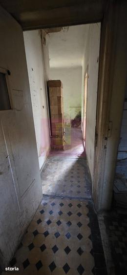 Casă cu 4 camere cu Teren 163 Mp în Transilvaniei