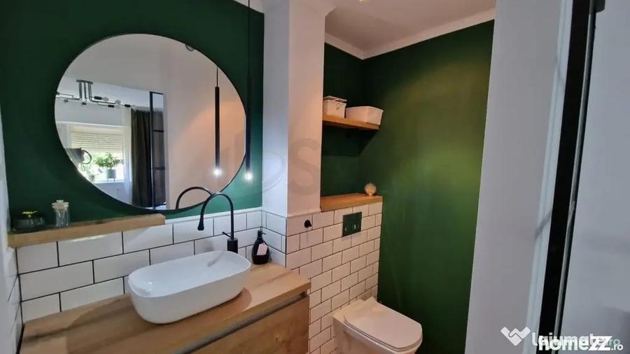 Apartament cu 3 camere decomandat în Drumul Sării