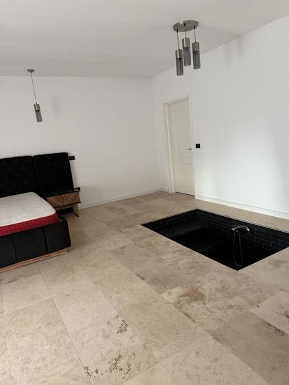 Casă cu 4 camere cu Teren 1200 Mp în Tărlungeni