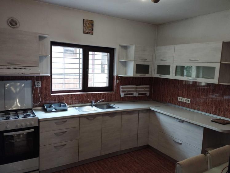 Casă cu 2 camere cu Teren 560 Mp în Valea Lupului