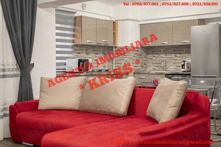 Apartament cu 4 camere decomandat în Central