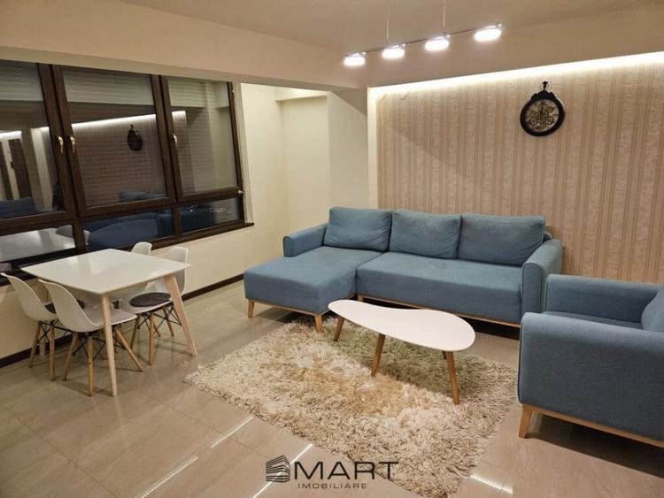 Apartament cu 2 camere decomandat în Central