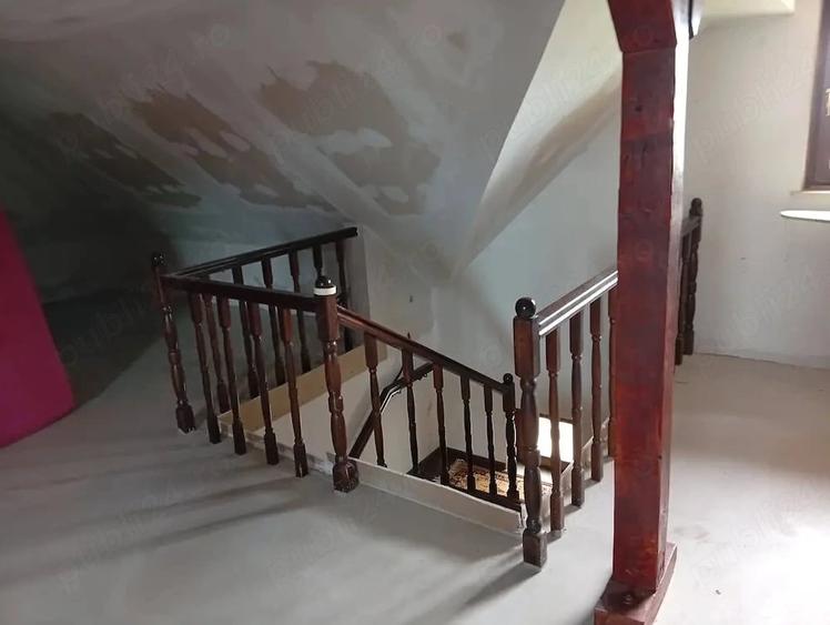 Casă cu 4 camere cu Teren 700 Mp în Exterior Vest