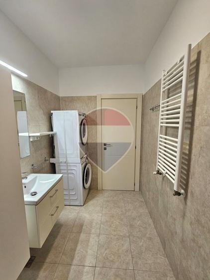 Apartament cu 2 camere nedecomandat, mobilat în Splai Bahlui