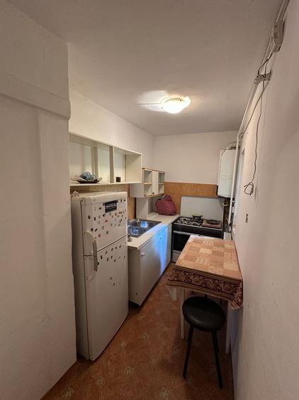 Garsonieră decomandată în Aradului
