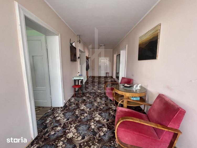 Casă cu 5 camere cu Teren 1000 Mp în Valea Aurie