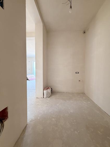 Apartament cu 2 camere decomandat în Giroc