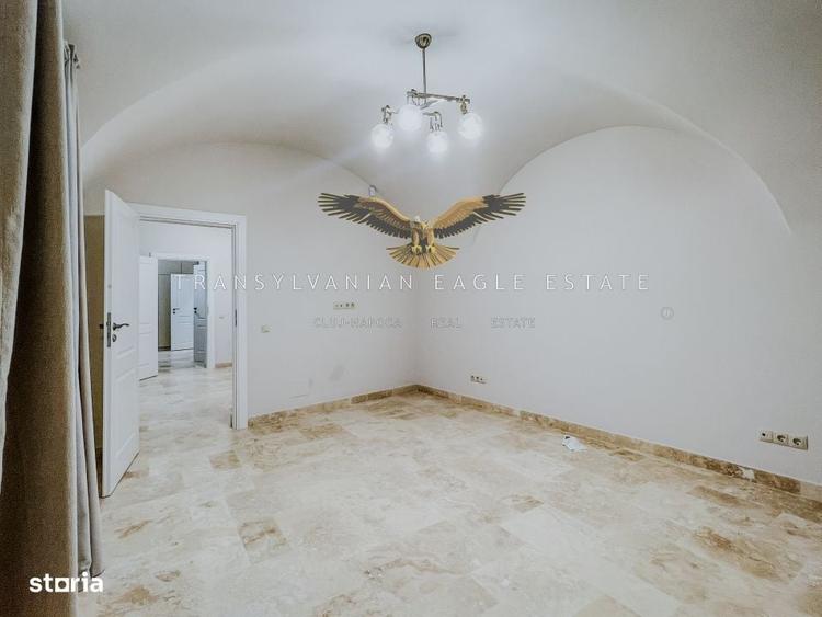 Spațiu comercial, de 50 mp, în Central