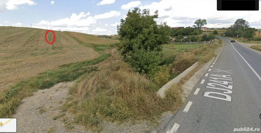 Teren de 2500 mp, în Secuieni