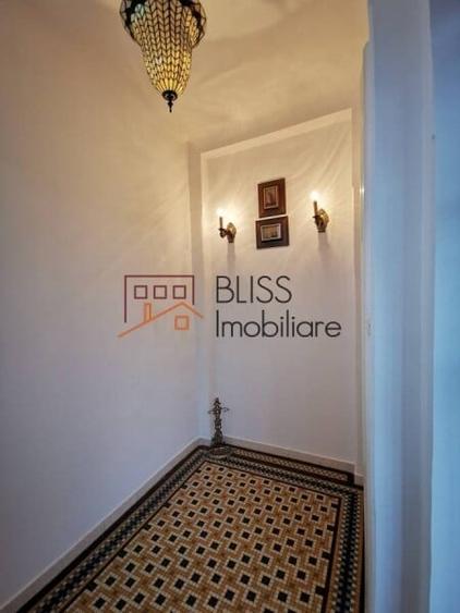 Apartament cu 6 camere semidecomandat în P-ța Dorobanți