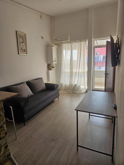 Apartament cu 2 camere semidecomandat în UTA