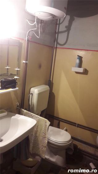 Casă cu 5 camere cu Teren 1600 Mp în Central