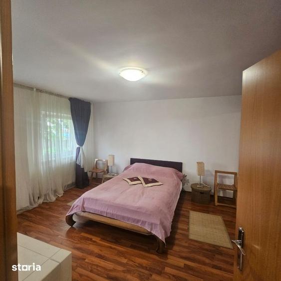 Garsonieră decomandată, mobilată în Vest