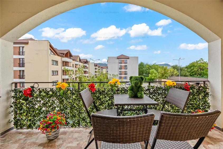 Apartament cu 2 camere decomandat în Tractorul