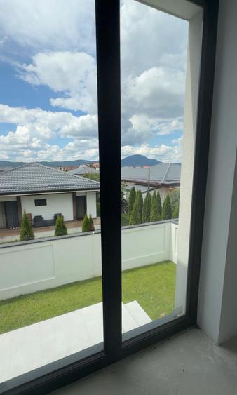 Casă cu 3 camere în Cristian