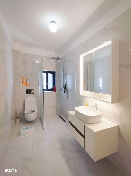 Vand casa tip duplex: 2025, 156 mp utili, 260 mp teren - zona Pacii - 2