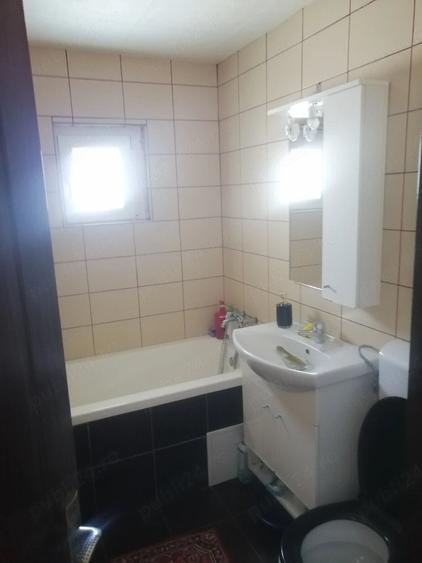 Apartament cu 2 camere decomandat în Zorilor