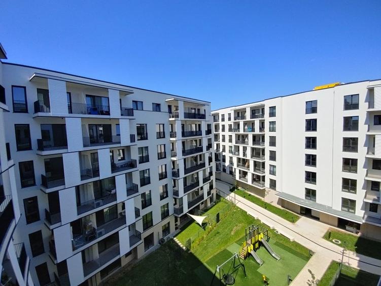 Apartament cu 2 camere semidecomandat în Mărăști