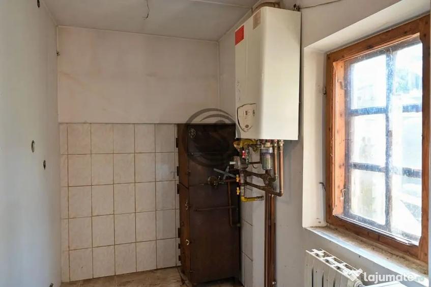 Casă cu 3 camere cu Teren 1178 Mp în Strejnicu