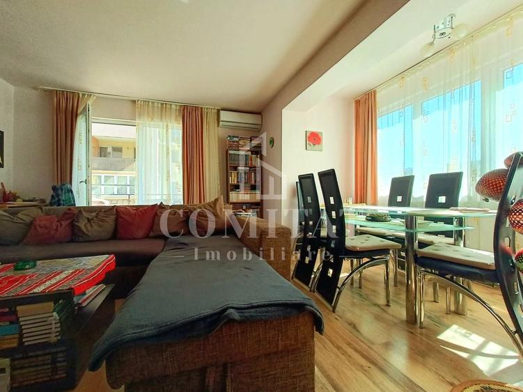 Apartament cu 2 camere semidecomandat, mobilat în Florești