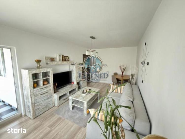 Apartament cu 3 camere decomandat, mobilat în Crângași