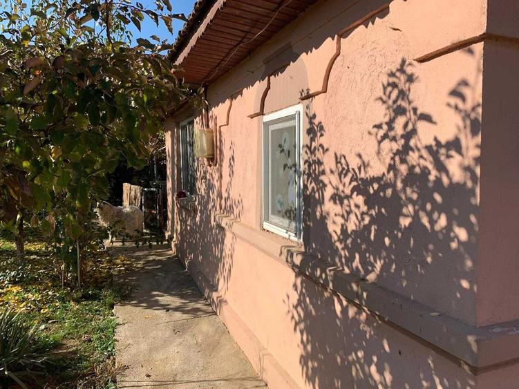 Vand casa + teren 474 mp Crevedia | Dubla deschidere | Toate utilitatile - 1