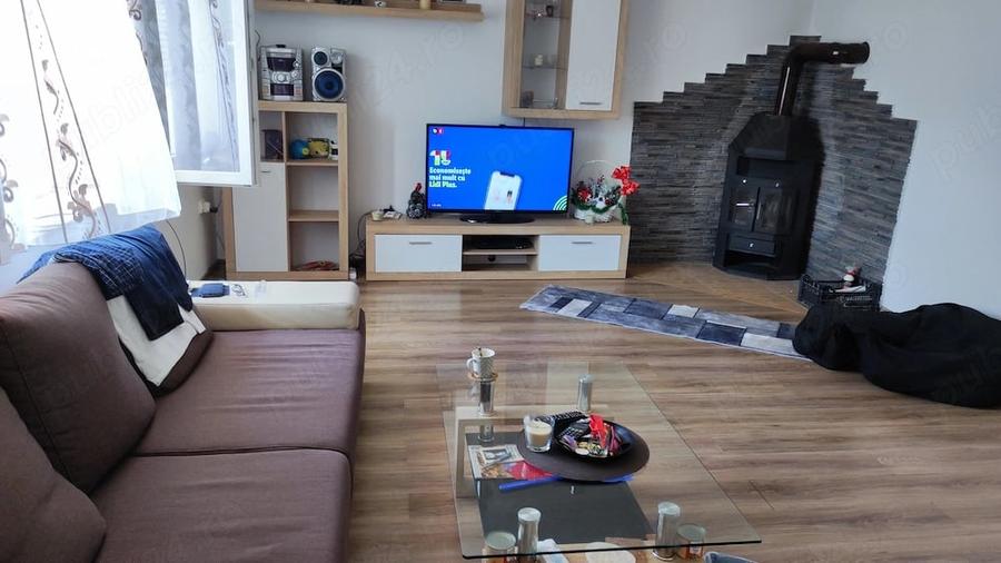 Casă cu Teren 1000 Mp în Central
