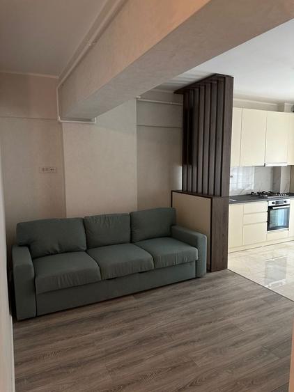 Apartament cu 2 camere semidecomandat în Cârlig