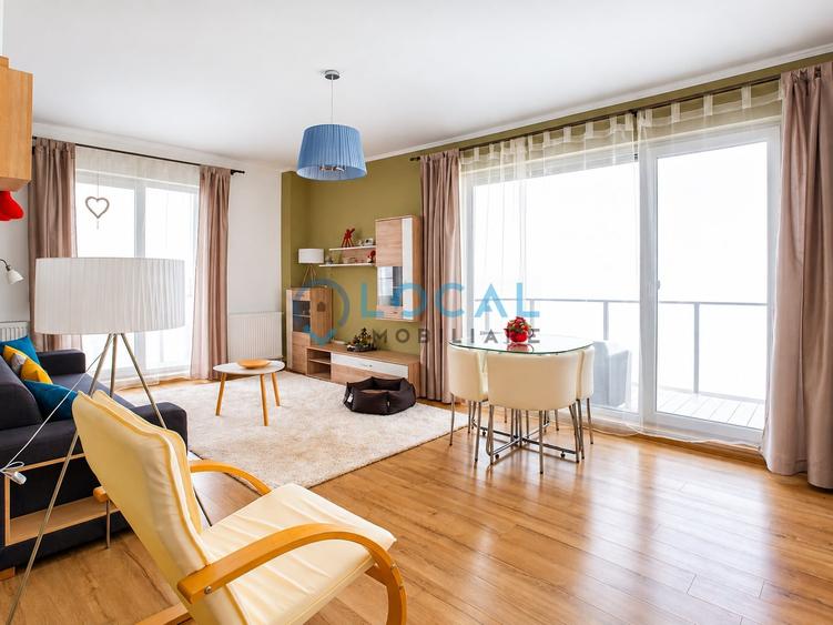 Apartament cu 2 camere semidecomandat, mobilat în Central