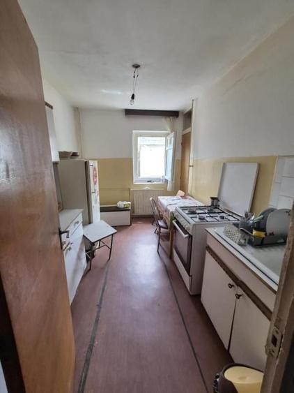 Apartament cu 3 camere în Aviației