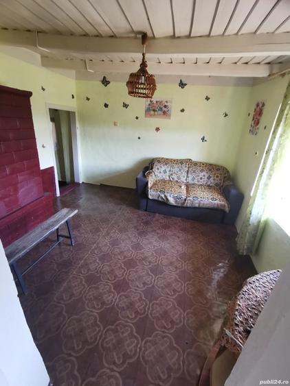 Casă cu 2 camere în Dumești