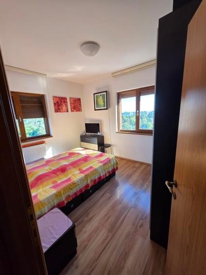 Apartament cu 2 camere decomandat în Tineretului