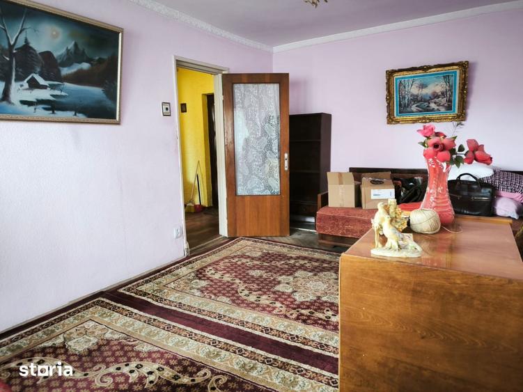 Apartament cu 2 camere decomandat în Cantacuzino