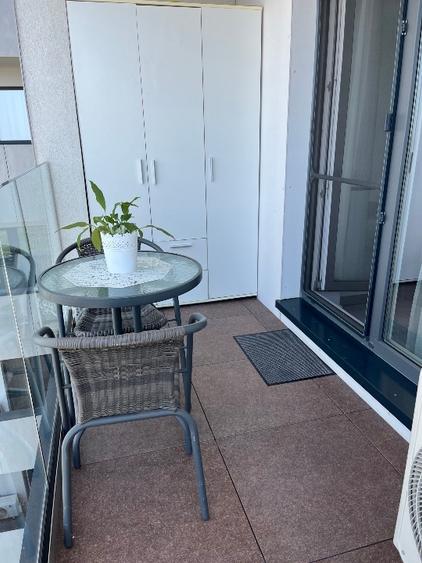 Apartament cu 3 camere decomandat, mobilat în Torontalului
