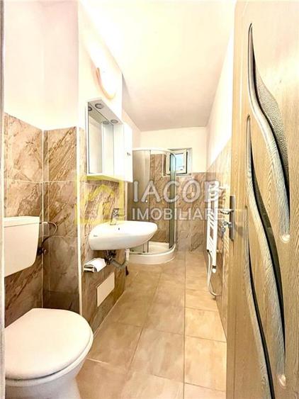 Apartament cu 2 camere decomandat, mobilat în Mioriței